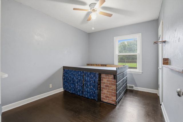 1414 23rd Avenue, East Moline, IL 61244