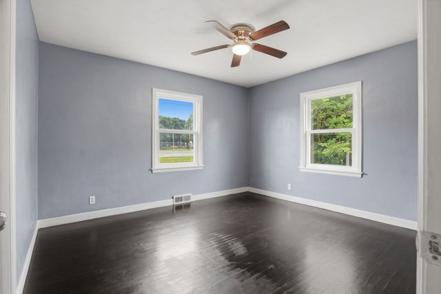1414 23rd Avenue, East Moline, IL 61244