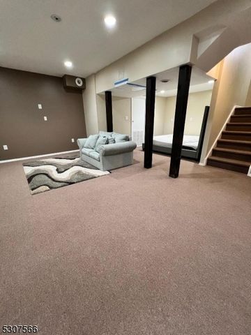 7 Dogwood Ct 7, Woodland Park, NJ 07424