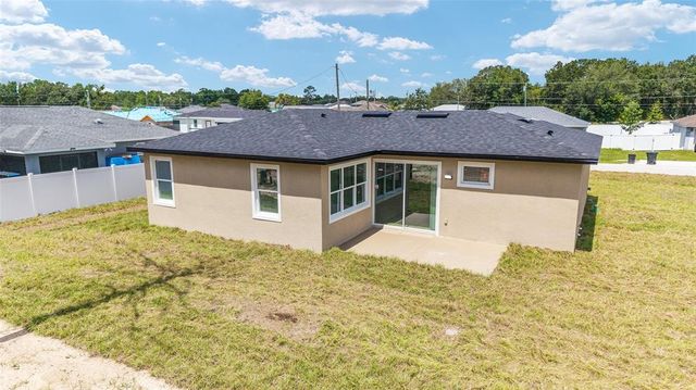 5 DOGWOOD LOOP AVENUE, Ocala, FL 34472