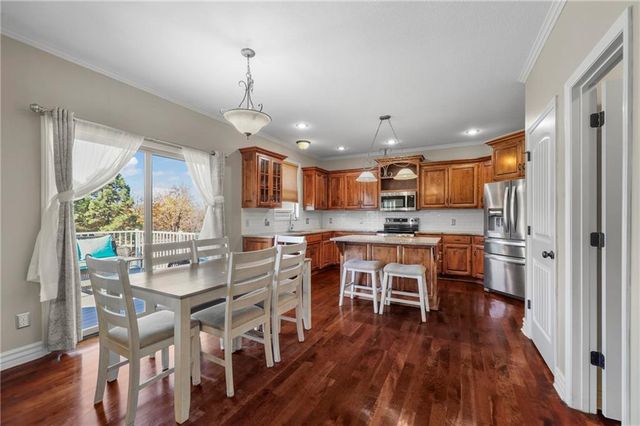 1205 Wiltshire Boulevard, Raymore, MO 64083