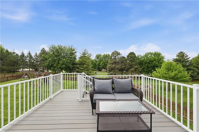 1205 Wiltshire Boulevard, Raymore, MO 64083