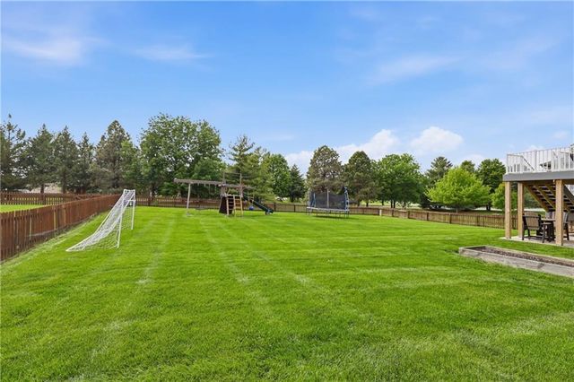 1205 Wiltshire Boulevard, Raymore, MO 64083