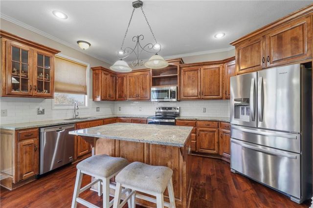 1205 Wiltshire Boulevard, Raymore, MO 64083