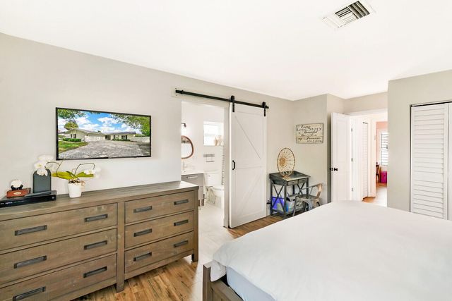 3048 NW 25th Way, Boca Raton, FL 33434