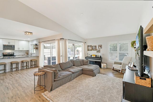 3048 NW 25th Way, Boca Raton, FL 33434