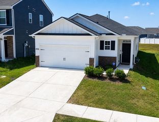 1806 Wellwood Ln, Lebanon, TN 37087