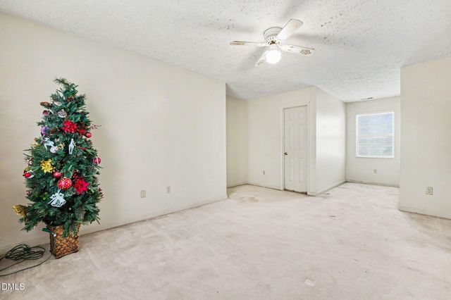 314 Woodington Road, Hope Mills, NC 28348