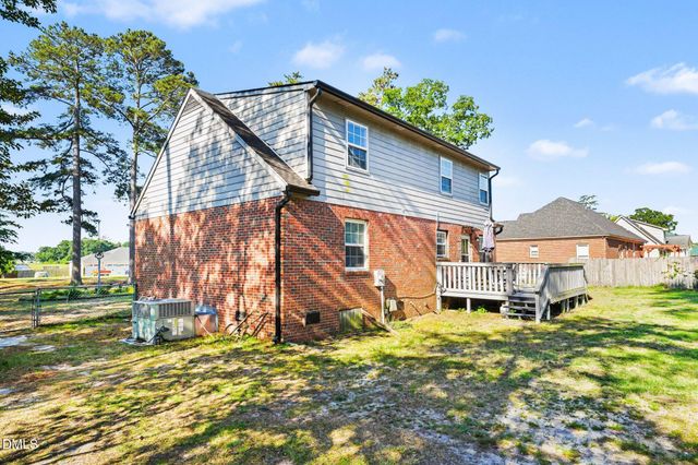 314 Woodington Road, Hope Mills, NC 28348