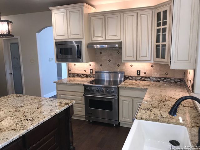 19130 kristen, San Antonio, TX 78258