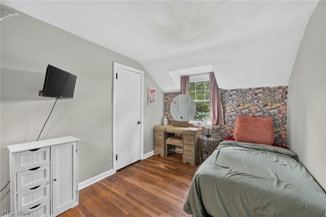 28049 Emery Road, Orange Village, OH 44022