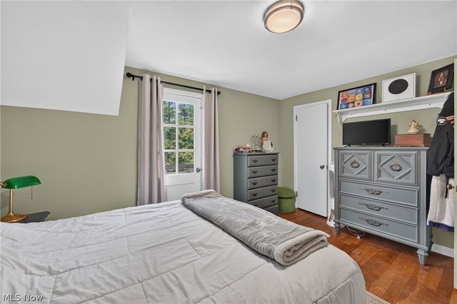 28049 Emery Road, Orange Village, OH 44022