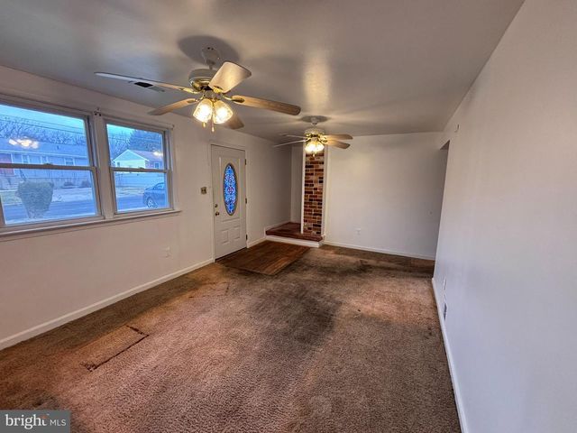 2612 PHELPS AVE, District Heights, MD 20747