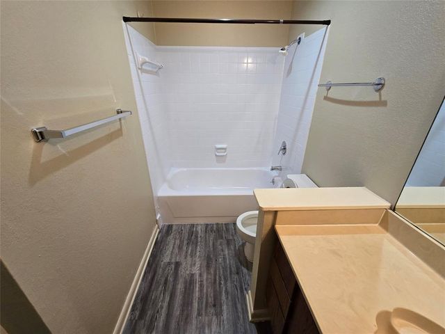 1705 Crossing PL 108A, Austin, TX 78741