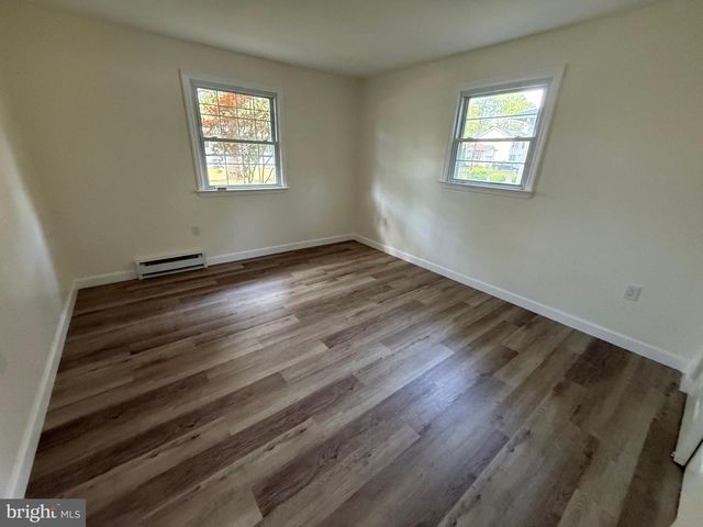 242 CURTIN AVE, Browns Mills, NJ 08015