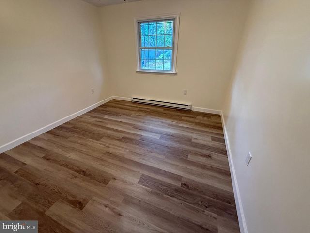 242 CURTIN AVE, Browns Mills, NJ 08015