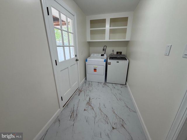 242 CURTIN AVE, Browns Mills, NJ 08015