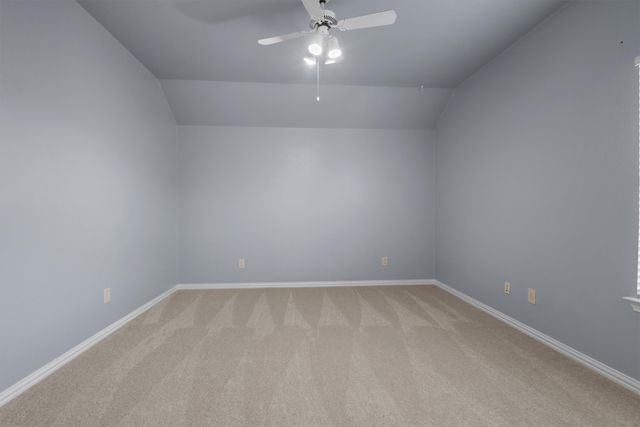 425 Locksley Court, Saginaw, TX 76179