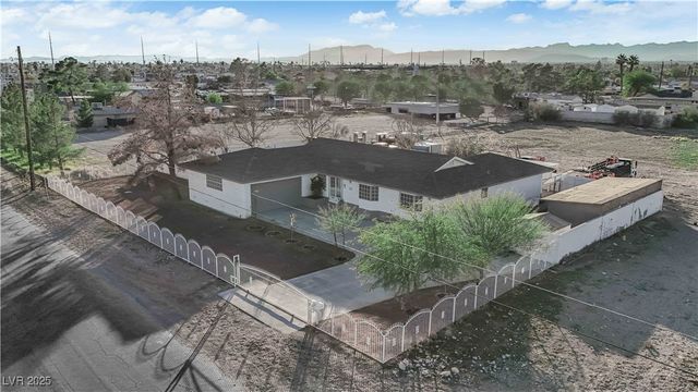 1751 Fairhaven Street, Las Vegas, NV 89108