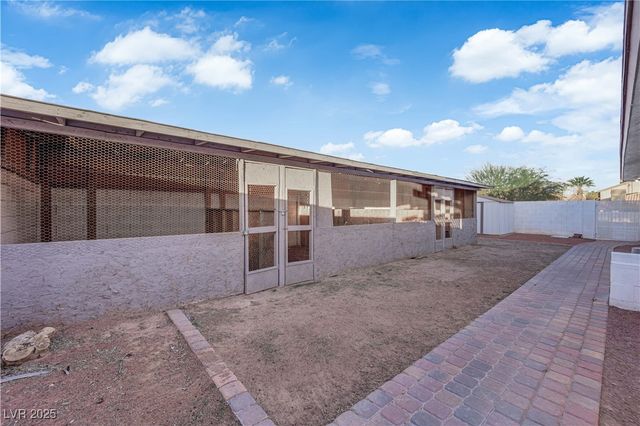 1751 Fairhaven Street, Las Vegas, NV 89108