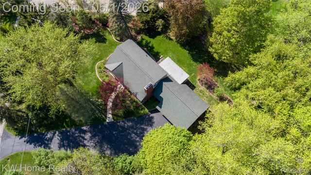 32430 Dohany Drive, Farmington Hills, MI 48336