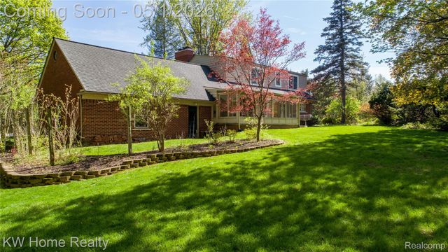 32430 Dohany Drive, Farmington Hills, MI 48336