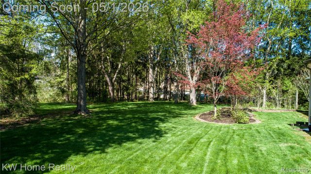 32430 Dohany Drive, Farmington Hills, MI 48336