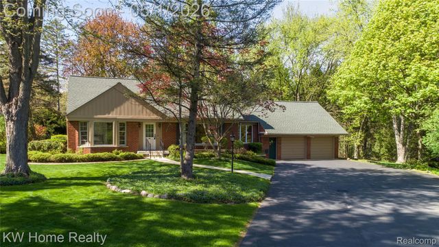 32430 Dohany Drive, Farmington Hills, MI 48336