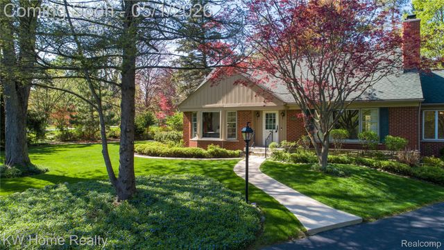 32430 Dohany Drive, Farmington Hills, MI 48336