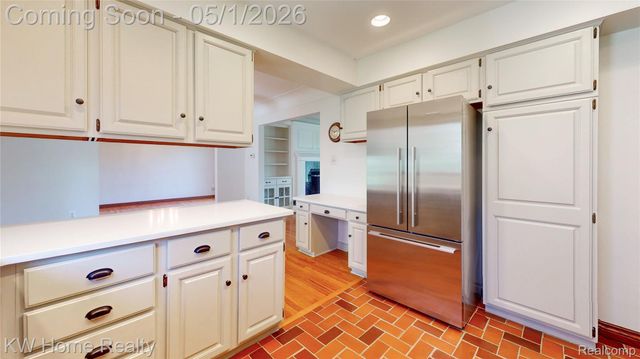 32430 Dohany Drive, Farmington Hills, MI 48336