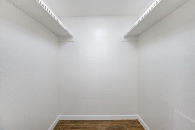 6200 W Tidwell Road 2608, Houston, TX 77092