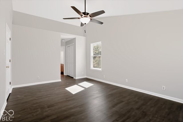 7965 Austrian Pine Drive, Indianapolis, IN 46268