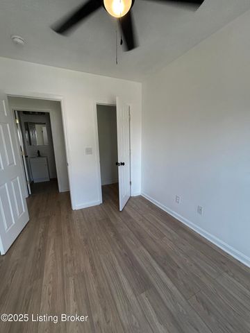 418 W Dr W. J. Hodge St, Louisville, KY 40203