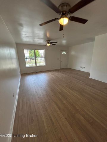 418 W Dr W. J. Hodge St, Louisville, KY 40203