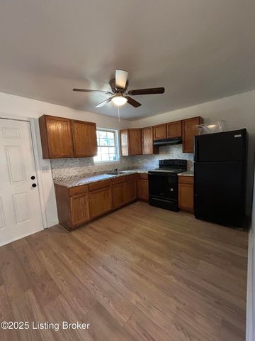 418 W Dr W. J. Hodge St, Louisville, KY 40203