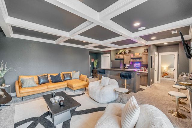 1108 NE Forest Ridge Court, Ankeny, IA 50021