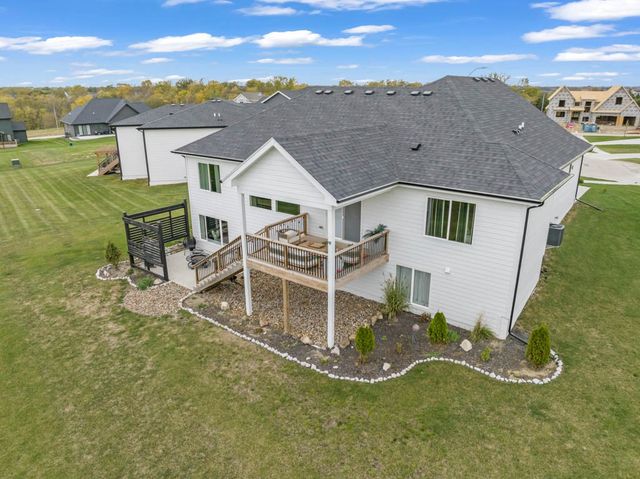 1108 NE Forest Ridge Court, Ankeny, IA 50021