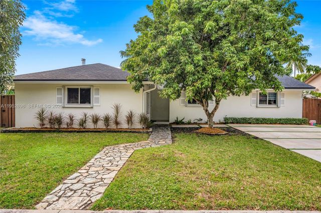 15930 SW 90th Ave, Palmetto Bay, FL 33157