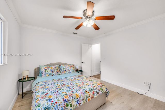 15930 SW 90th Ave, Palmetto Bay, FL 33157