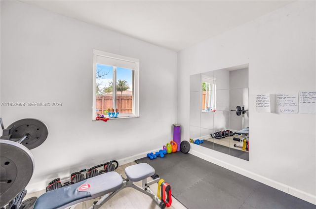 15930 SW 90th Ave, Palmetto Bay, FL 33157