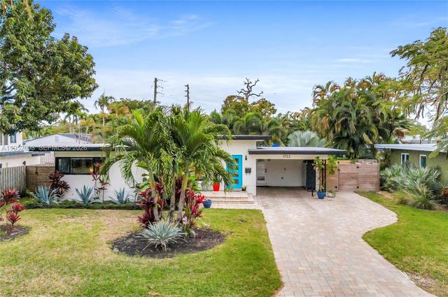 15930 SW 90th Ave, Palmetto Bay, FL 33157