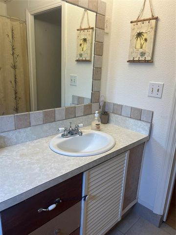 34188 CANAL DRIVE N, Pinellas Park, FL 33781