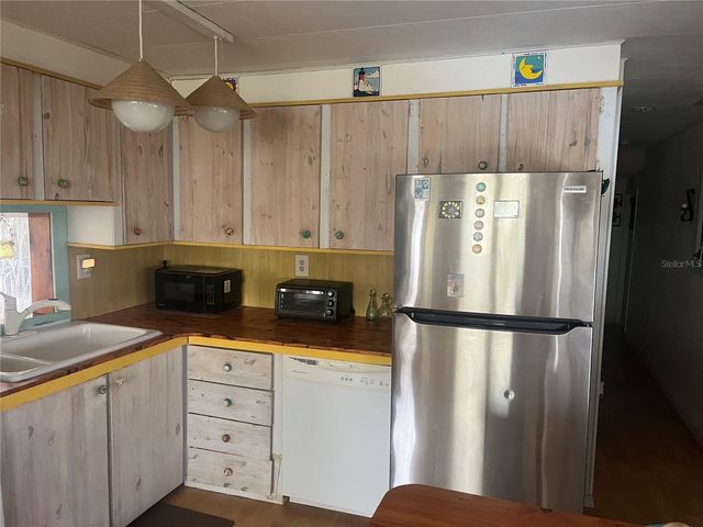 34188 CANAL DRIVE N, Pinellas Park, FL 33781