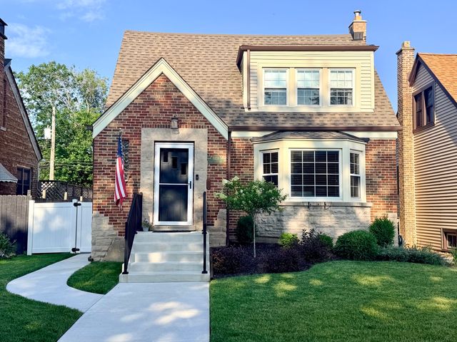 9439 S Saint Louis Avenue, Evergreen Park, IL 60805