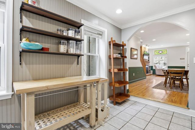 2113 BANK ST, Baltimore, MD 21231