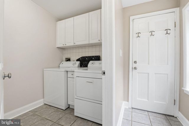 2113 BANK ST, Baltimore, MD 21231