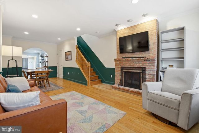 2113 BANK ST, Baltimore, MD 21231