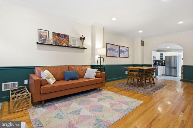 2113 BANK ST, Baltimore, MD 21231