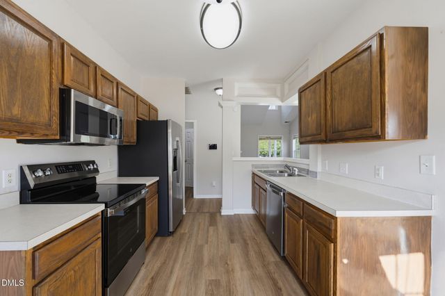 805 Nightshade Way, Raleigh, NC 27610