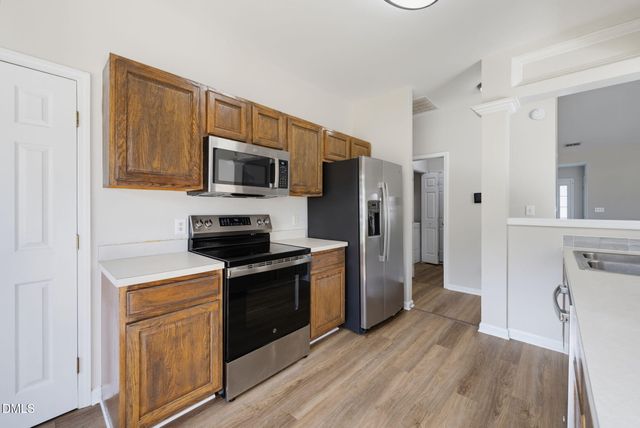 805 Nightshade Way, Raleigh, NC 27610
